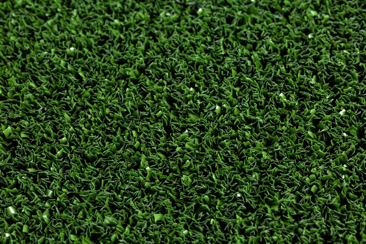 Close-up of FieldTurf Super Shield dense 9.5mm turf pile