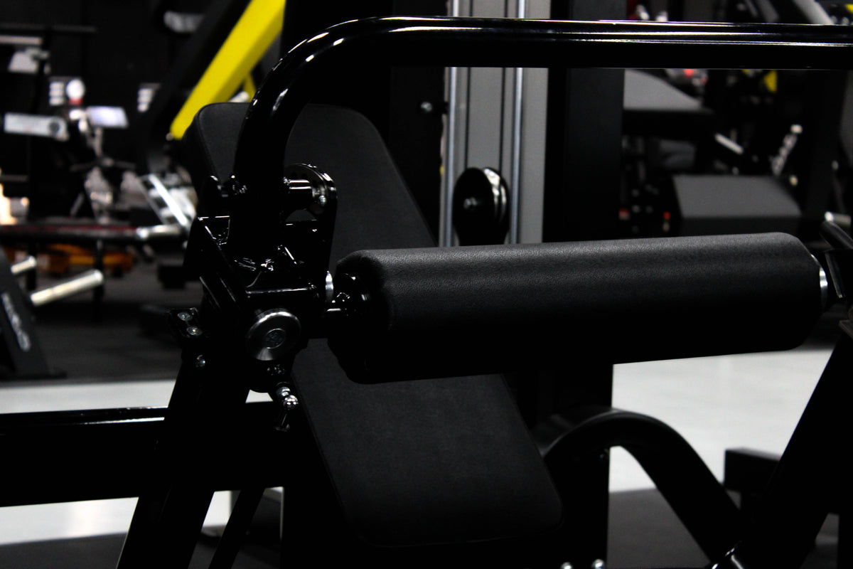 Hip Thrust Machine T-Max Series - Glute Workout Equipment Fitness Hero