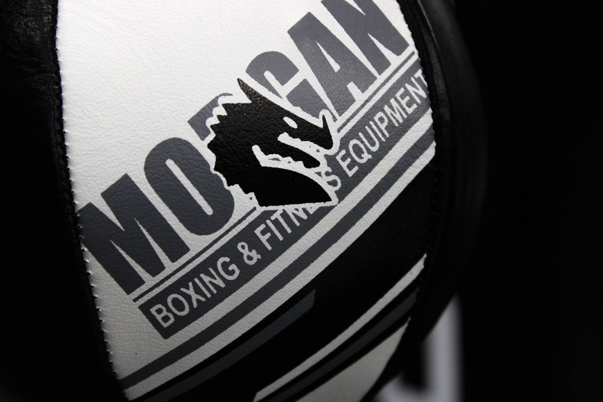 A floor-to-ceiling punch ball is an excellent way for boxers to train their body and enhance their striking power. The Morgan Aventus floor-to-ceiling ball is an essential piece of equipment for improving hand speed, hand-eye coordination, and reaction time.35cm in length and 16cm in diameter. Comes with a rubber bungee cord for adjustability and calibration