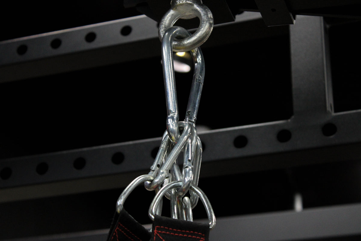 Tear drop punch bag from Morgan sports, used for mms or boxing. Available in empty or in filled