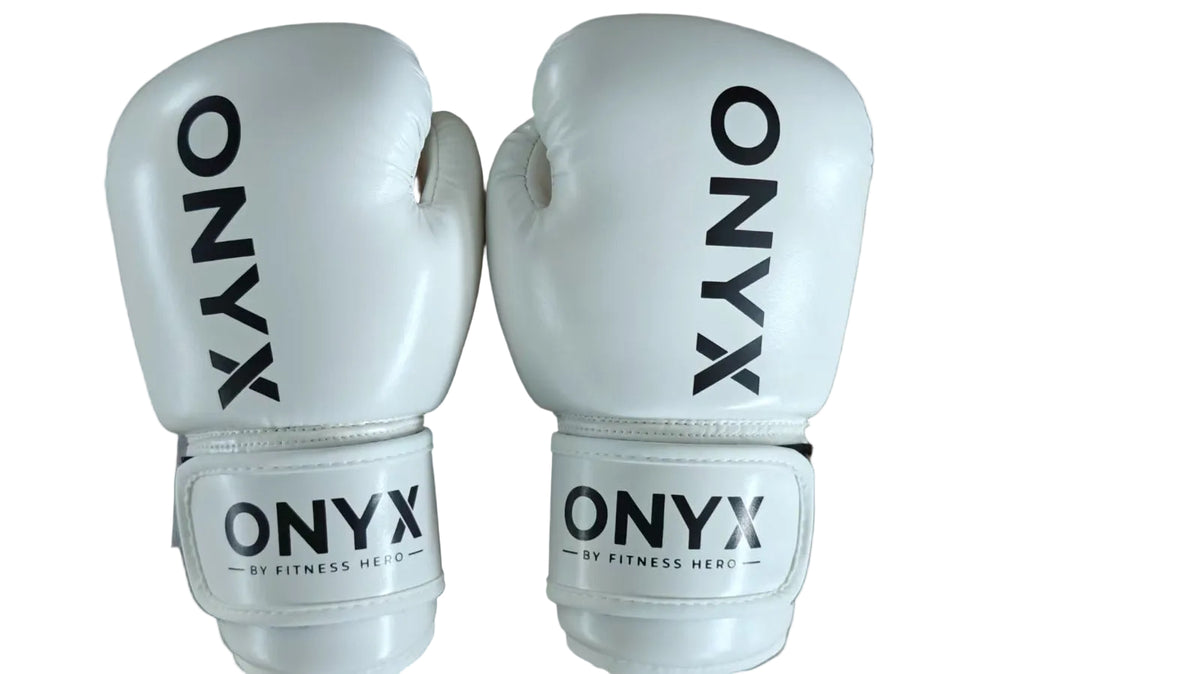 Onyx Kids Boxing Gloves White front