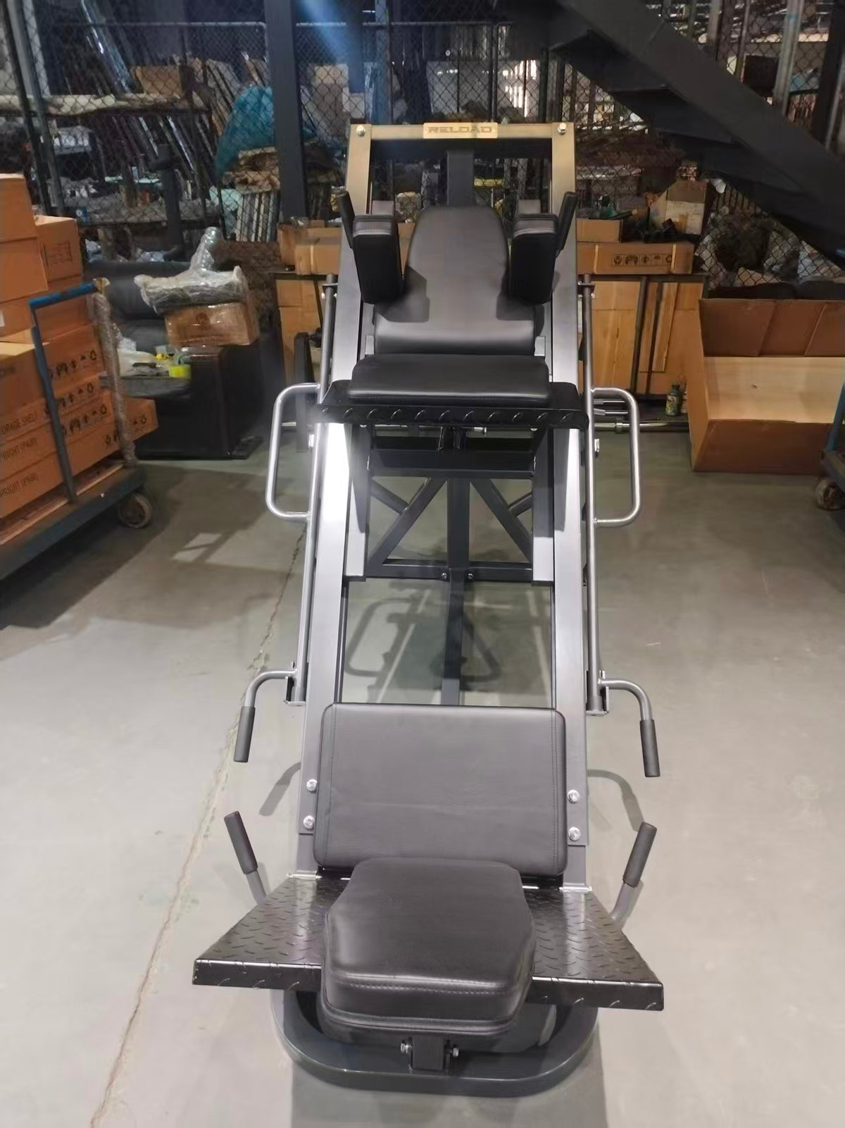 Commercial 2-in-1 Hack Squat and Leg Press Gym Equipment setup