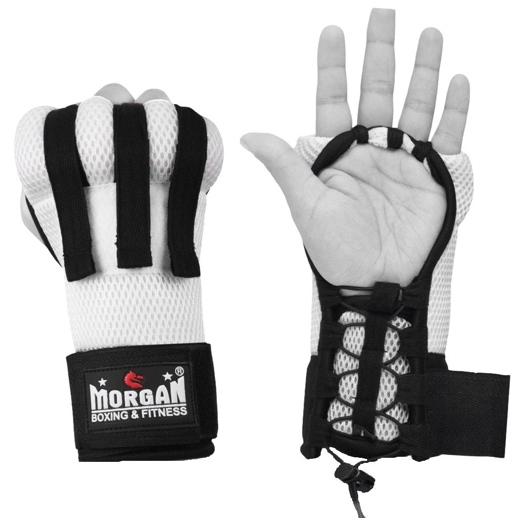 Fitness Hero offers the Morgan Barricade quick wraps. These brand new include a highly advanced hand wrap system. Its design comprises state-of-the-art materials and superior design features, giving the ultimate in performance, protection and comfort. Available in two sizes