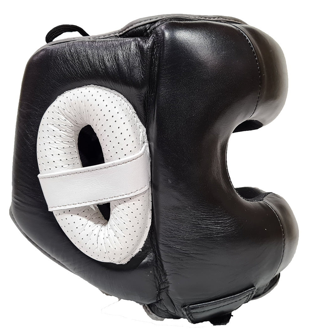 Fitness Hero offers the Morgan nose bar head guard. These guards are important for athletes in combat sports as they need to stay safe and protected during training sessions or fights. SIDE SHOT, AVAILABLE IN 2 SIZES