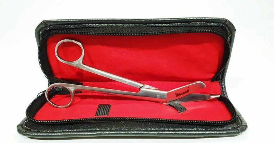 The Fitness Hero boxing corner man scissors by Morgan Sports are made from stainless steel, water resistant and come complete with a carry case, a professional and durable essential piece of kit.