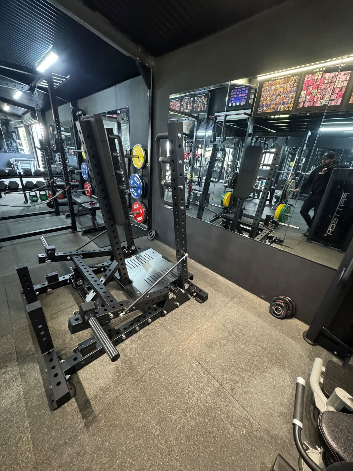 Reload Plate Loaded Standing Chest Press Machine (Coffin Press)