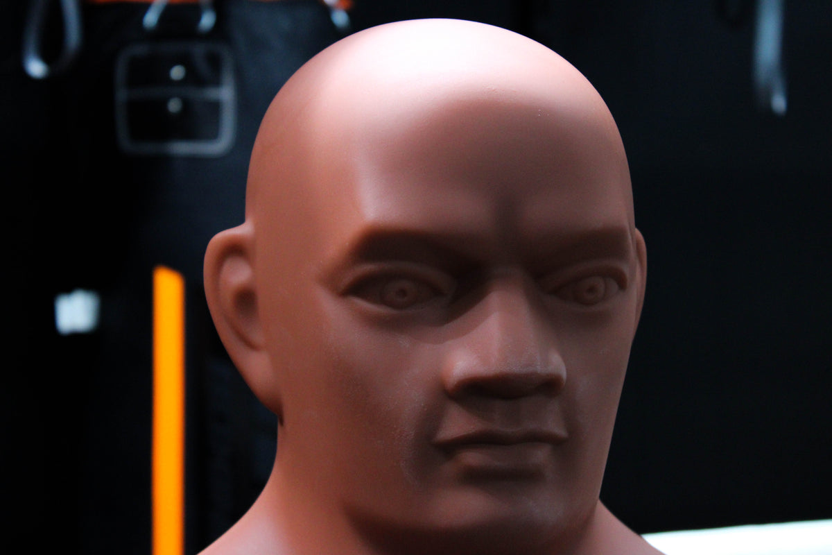 Onyx fixed punching dummy close up