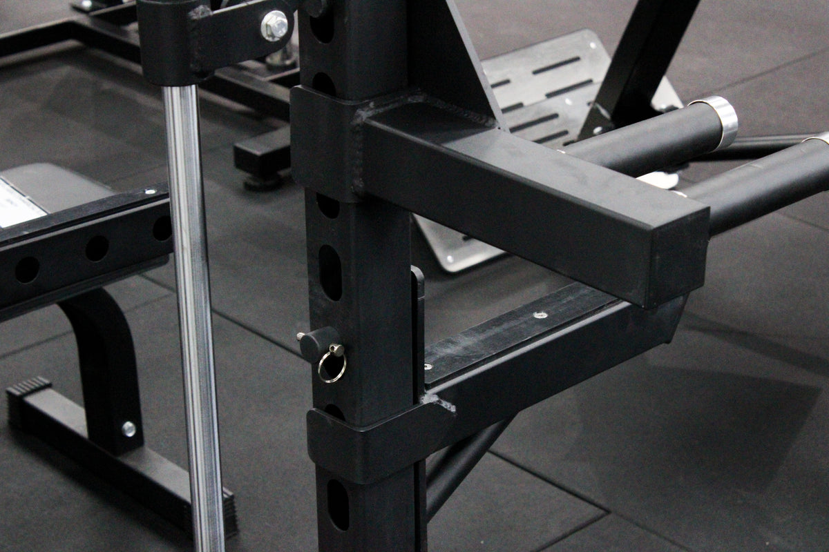 Reload 3-in-1 Smith Machine with Lat Pulldown and Row – Commercial Gym Station