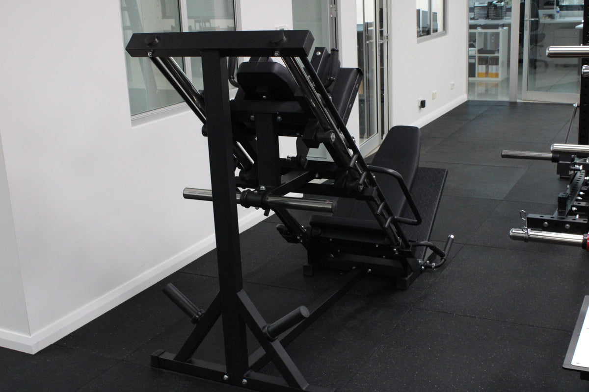 Plate Loaded - Hack Squat Leg Press [Synergy Series] In The Gym