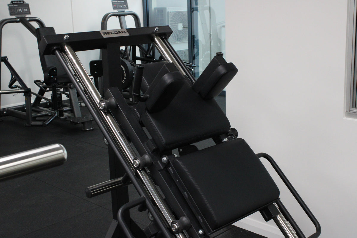 Plate Loaded - Hack Squat Leg Press [Synergy Series] In The Gym