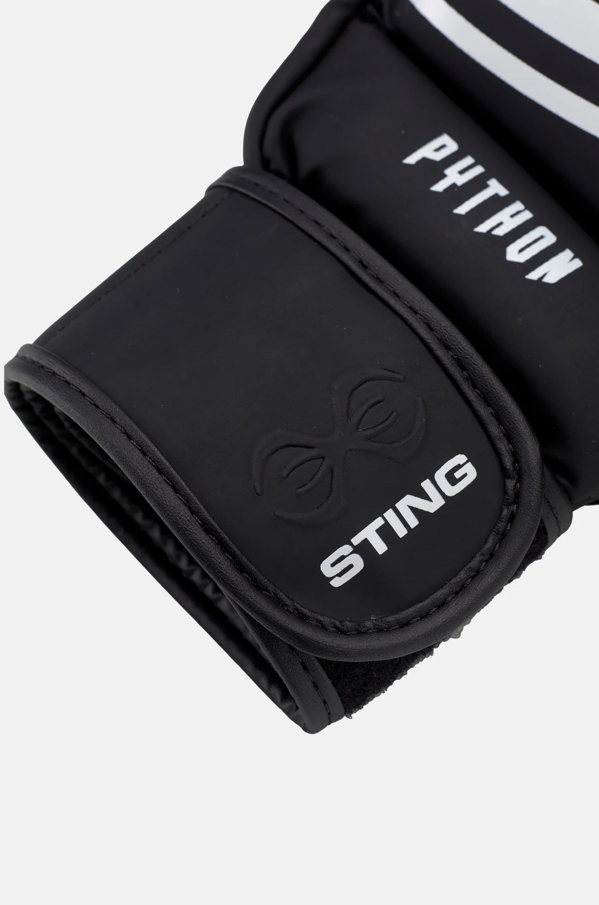 sting mma gloves black white grappling training