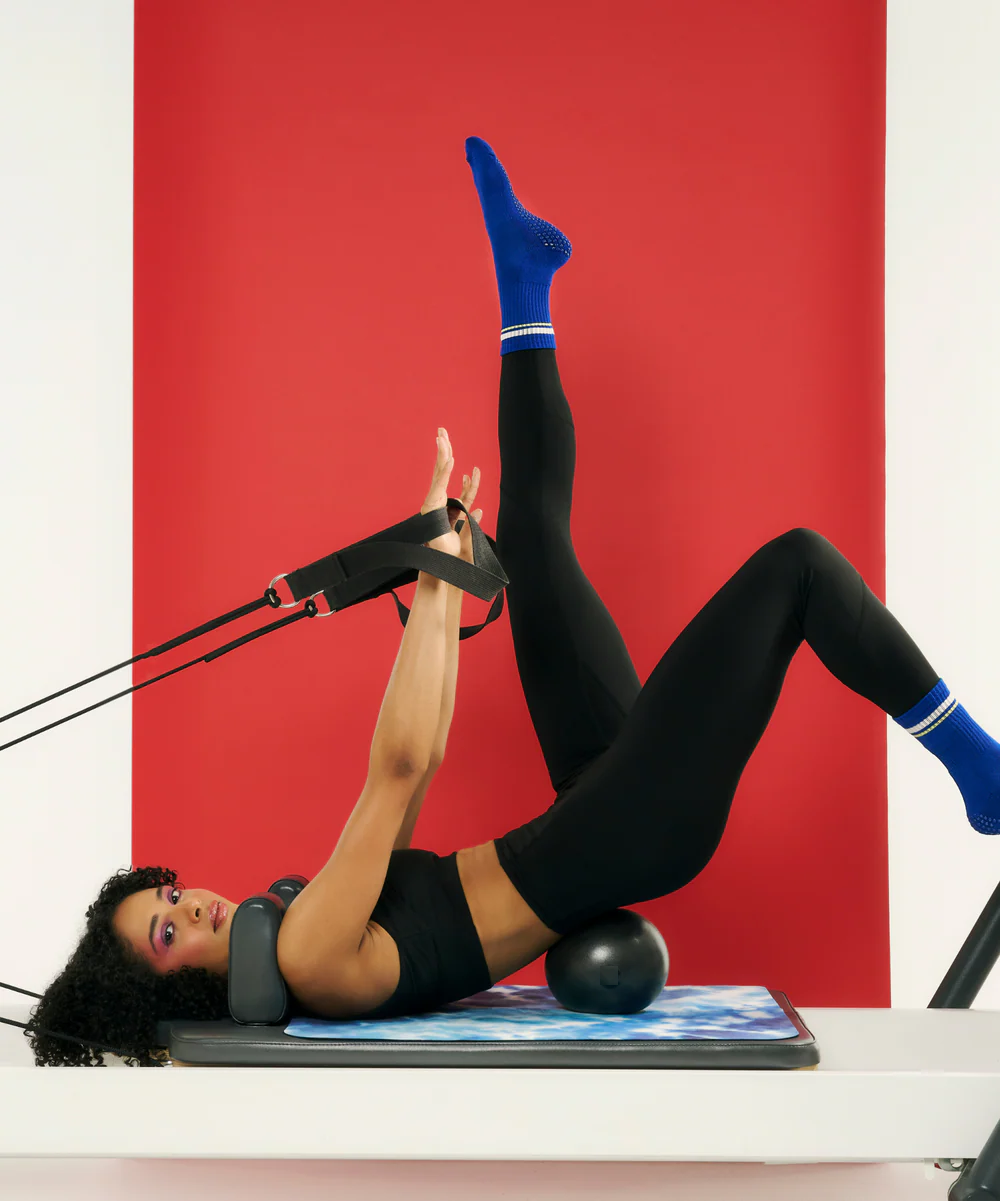 Morgan Pilates chi ball, alternate view