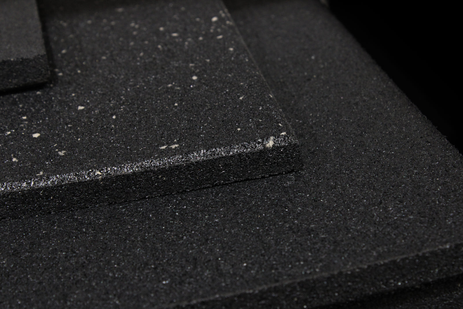 Grey Fleck Premium grade gym flooring - 15mm 1m x 1m