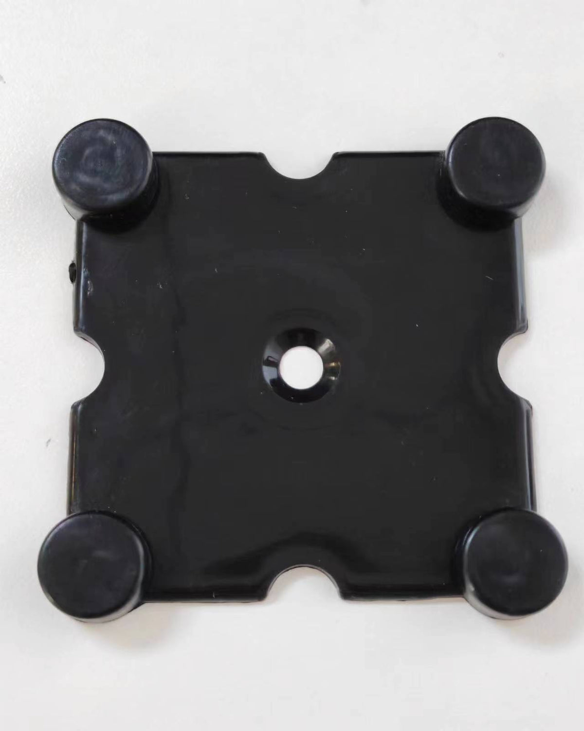Black plastic connecting clips for 20mm PVC gym flooring tiles, sold separately in packs of 6