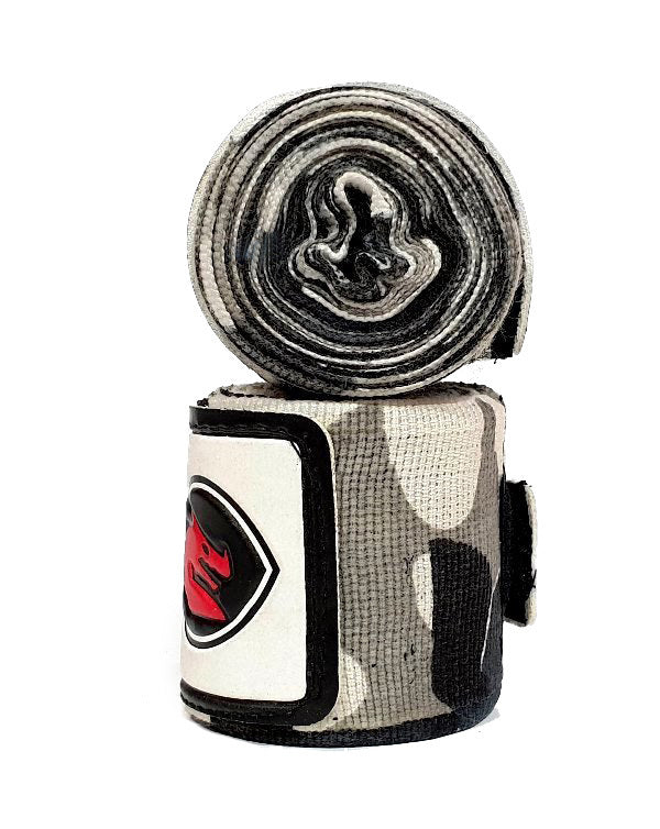 Fitness Hero offer the Morgan Camo Style Elastic Hand Wraps. These camo hand wraps provide you with an enhanced-thickness material. It is a must-have kit for boxing under gloves in contact and sports training. Easy to roll away for quick application and storage.  Available in 3 camo colours