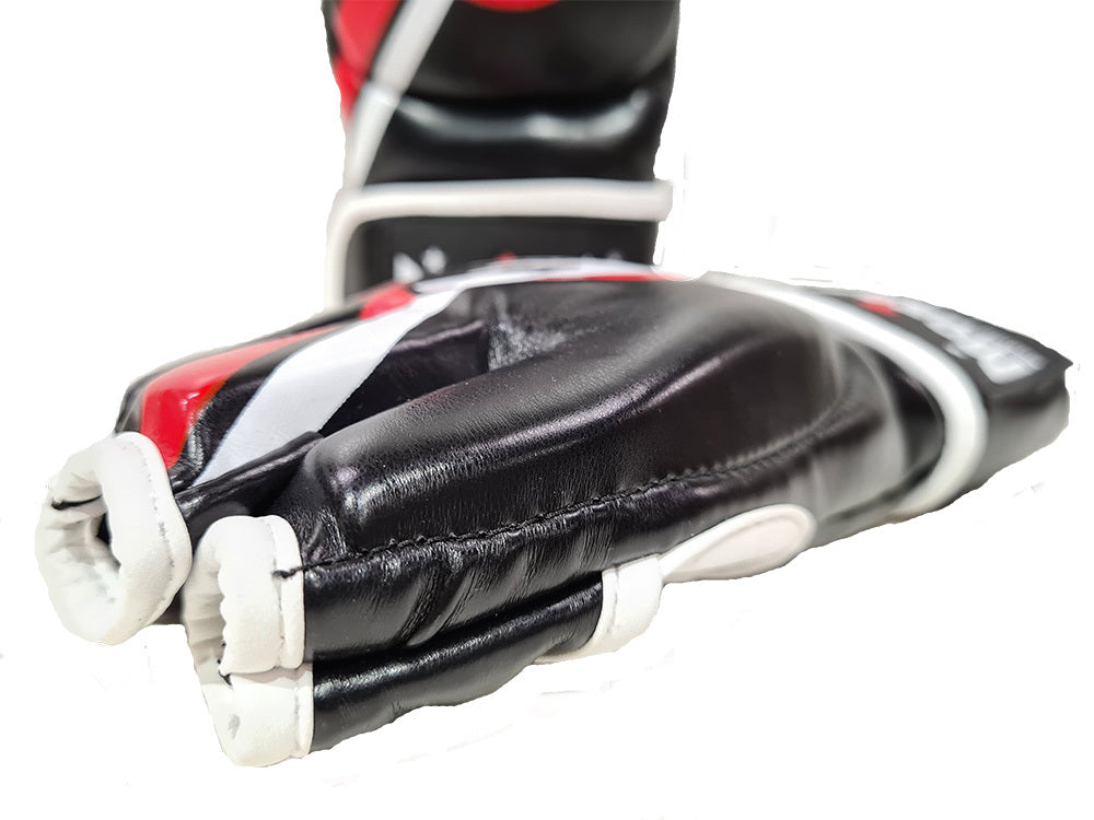 The Fitness Hero Classic MMA Fighting gloves by Morgan Sports are designed with an open palm design allows for an easy transition to submissions from ground and pound. Designed for MMA fitness, MMA training, and pad work, the classic MMA gloves have also incorporated a 20cm wrist strapping system 