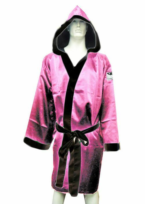 The Fitness Hero walk out boxing robe by Morgan Sports is made from luxurious polyester and satin blend styling with professionally tailored seams and craftsmanship to ensure that you walk out in ring ready style. available in four colours. One size fits all